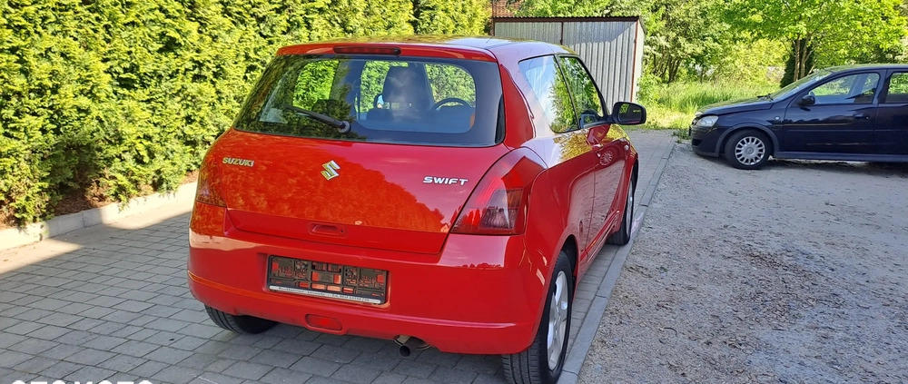 Suzuki Swift cena 9900 przebieg: 194000, rok produkcji 2006 z Kraków małe 436